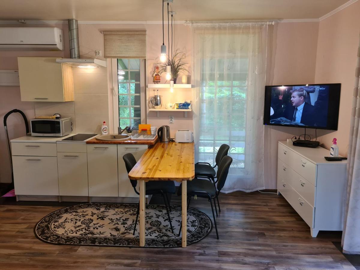 Mustvee Creek Cottage Ngoại thất bức ảnh